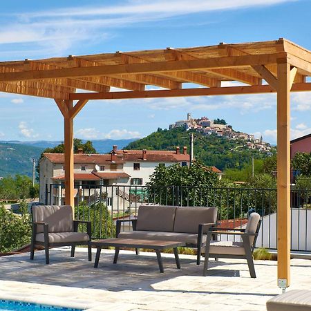 Motovun Villas Bagian luar foto