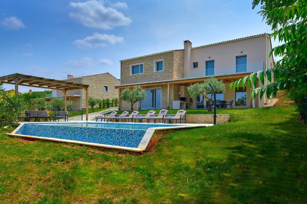 Motovun Villas Bagian luar foto