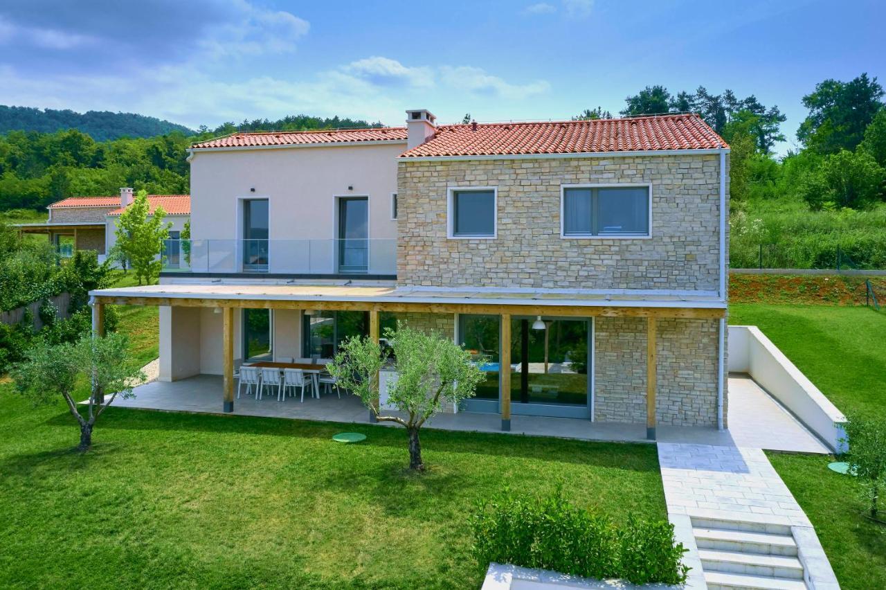 Motovun Villas Bagian luar foto