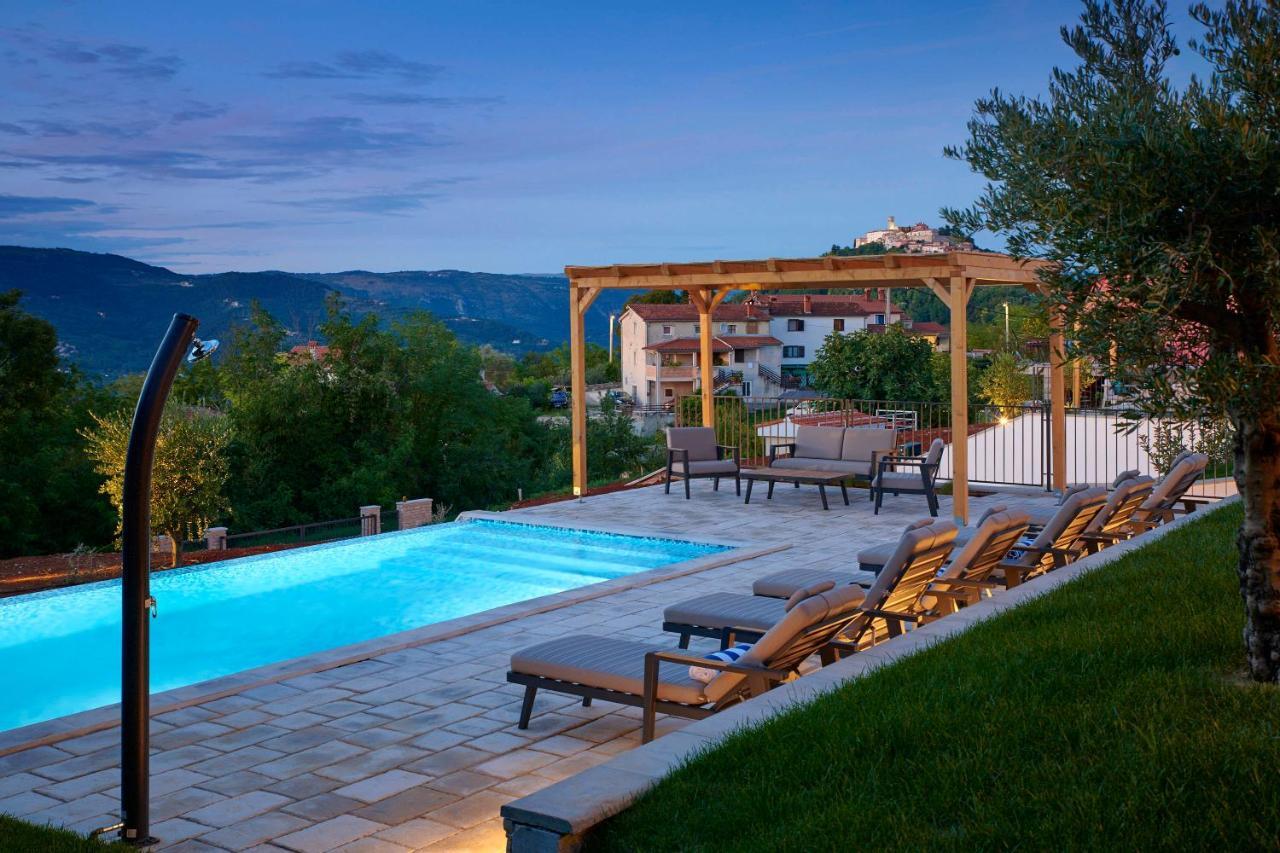 Motovun Villas Bagian luar foto