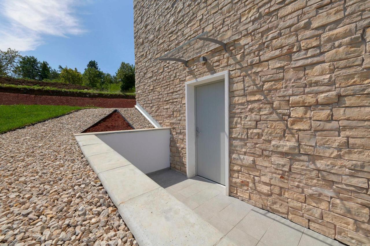 Motovun Villas Bagian luar foto
