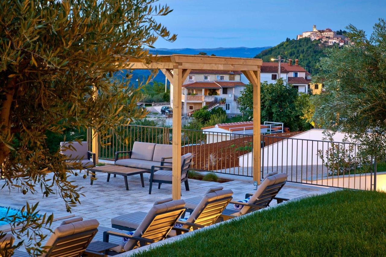 Motovun Villas Bagian luar foto